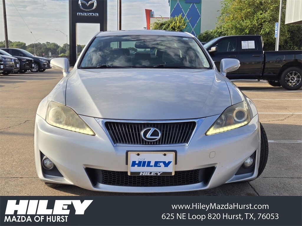 2011 Lexus IS 250 photo 2