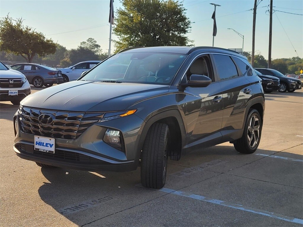 2022 Hyundai Tucson SEL photo 2