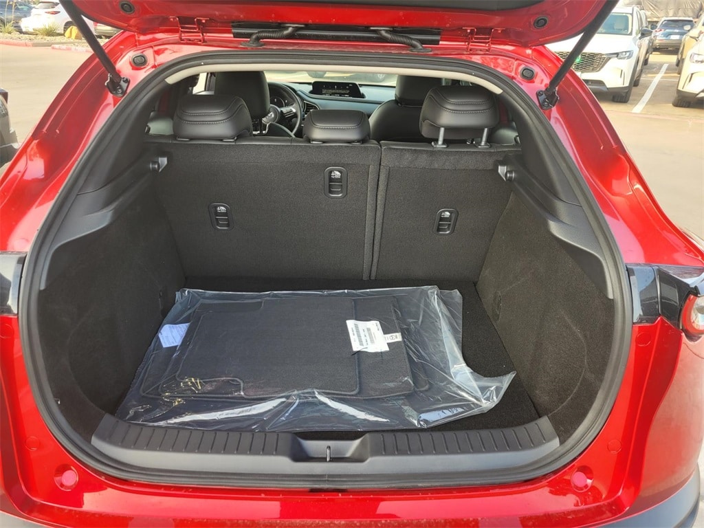 2025 Mazda CX-30 2.5 S Preferred photo 4