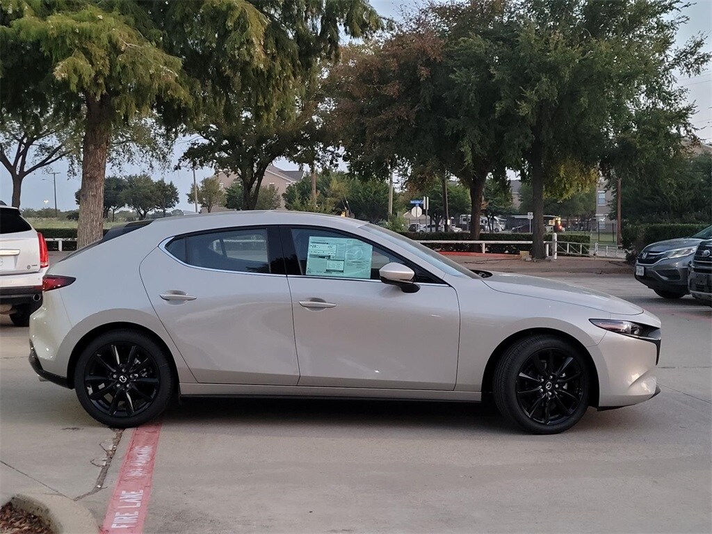 2026 Mazda Mazda3 Hatchback 2.5 s Premium photo 2