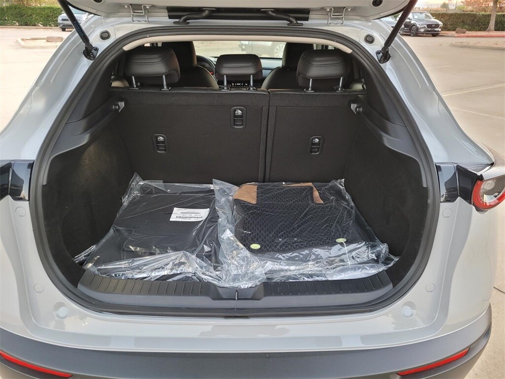 2026 Mazda CX-30 2.5 Select Sport photo 3