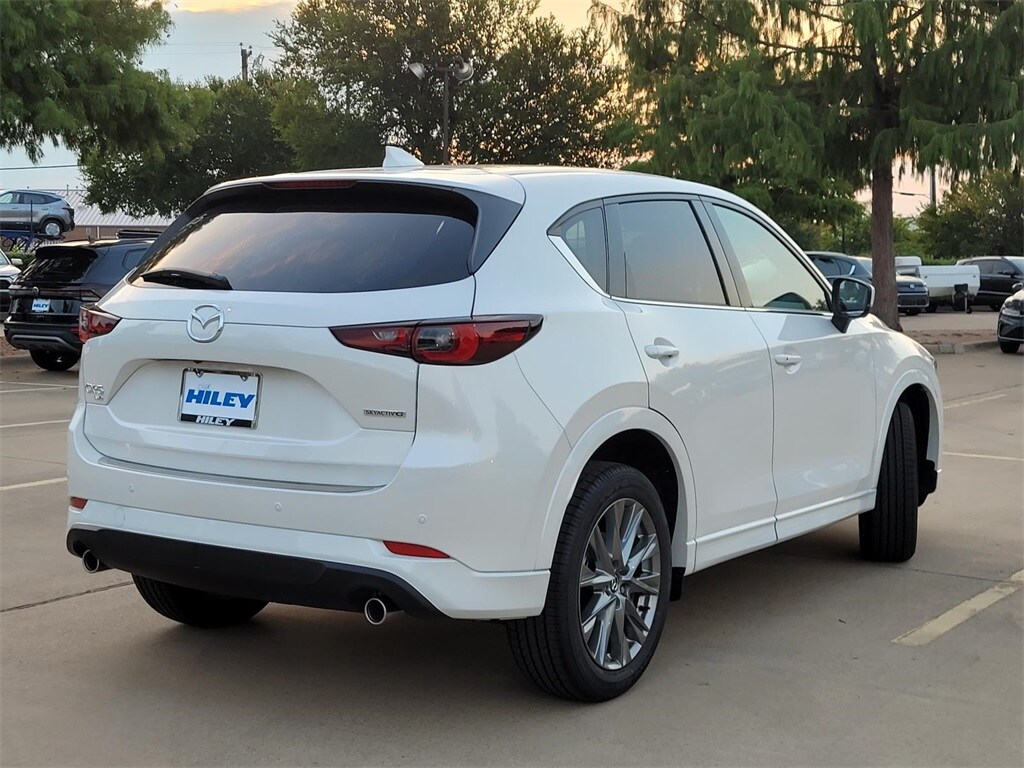 2025 Mazda CX-5 2.5 Premium Plus photo 2