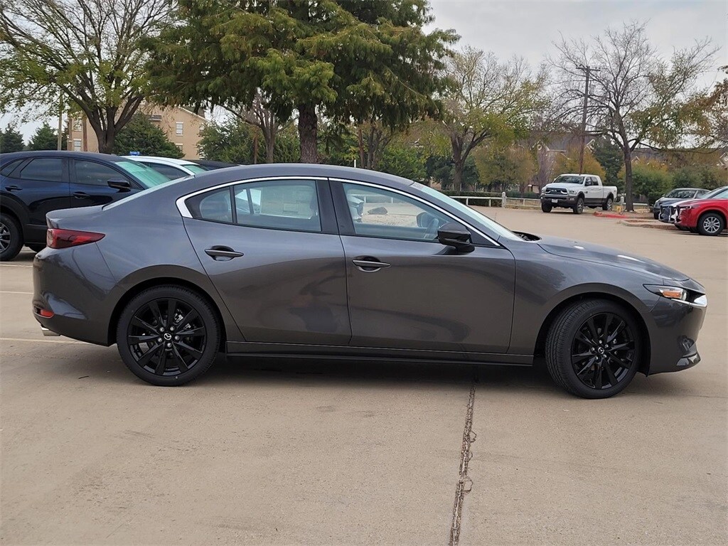 2026 Mazda Mazda3 Sedan 2.5 Select Sport photo 2