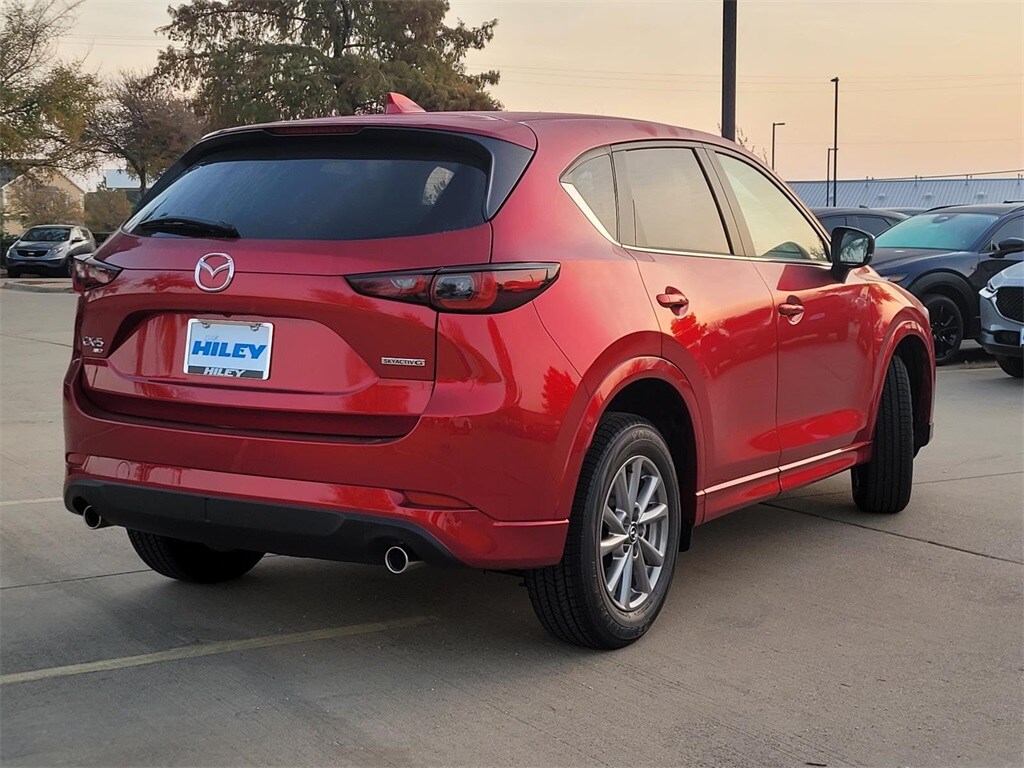 2025 Mazda CX-5 2.5 S Preferred photo 3