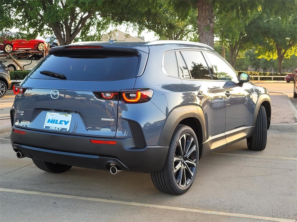 2025 Mazda CX-50 2.5 Premium Plus photo 3