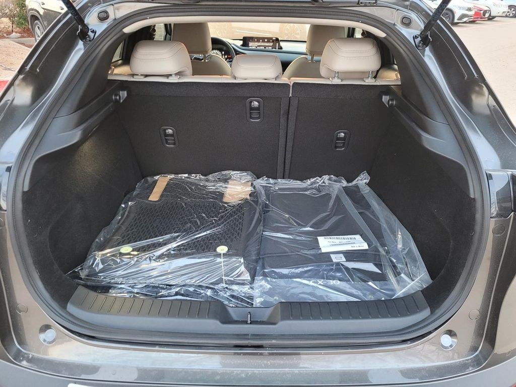 New 2026 Mazda CX-30 2.5 S Preferred SUV