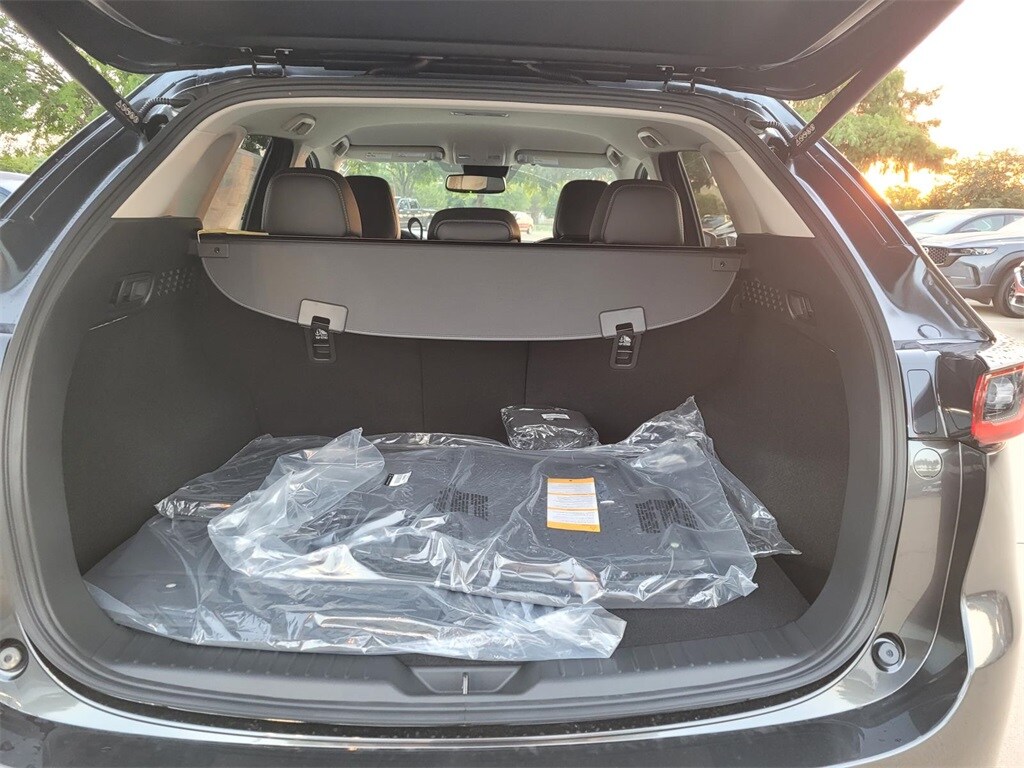 2025 Mazda CX-5 2.5 S Preferred photo 4