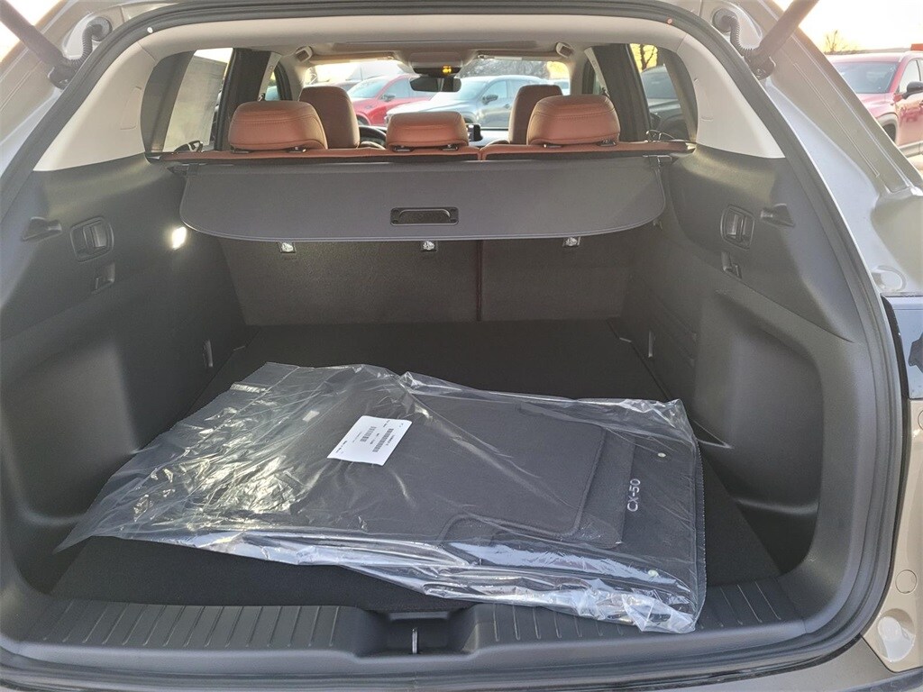 2025 Mazda CX-50 2.5 Turbo Premium Plus photo 4