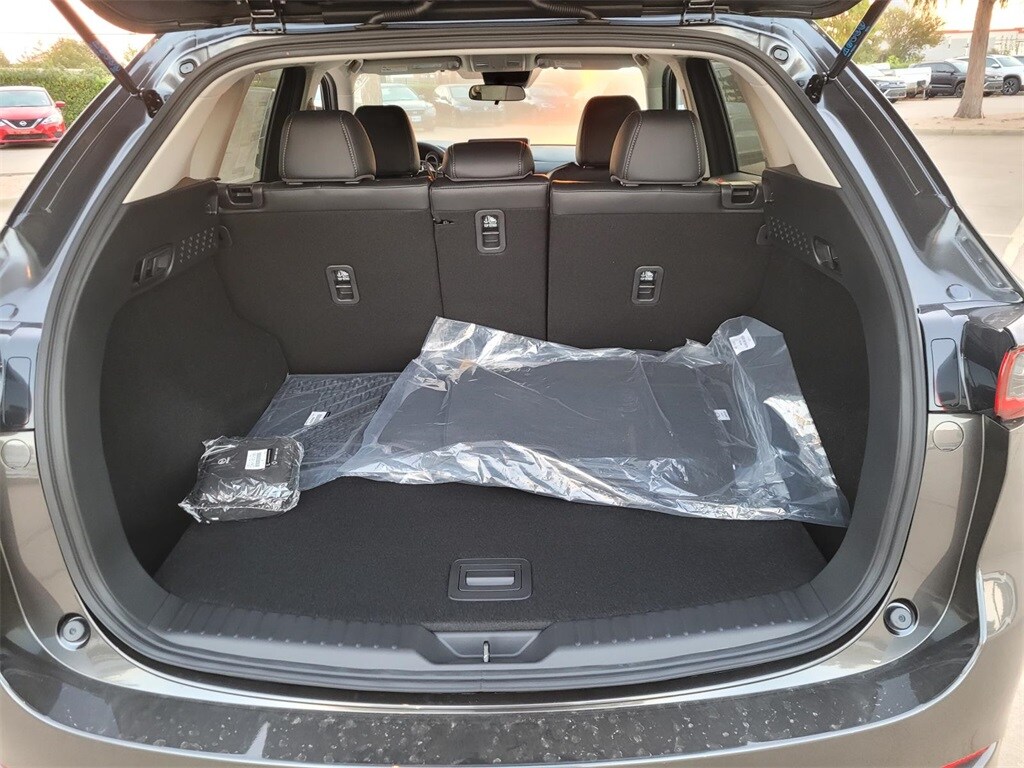 2025 Mazda CX-5 2.5 Select photo 4