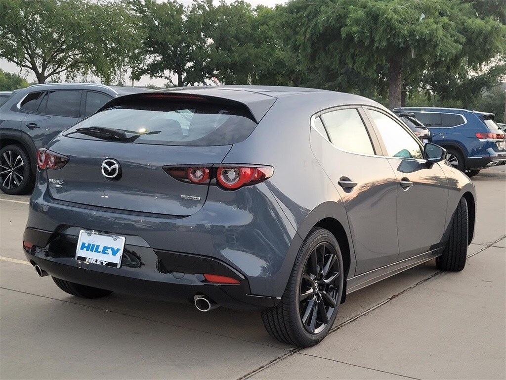 2025 Mazda Mazda3 Hatchback 2.5 s Carbon photo 3