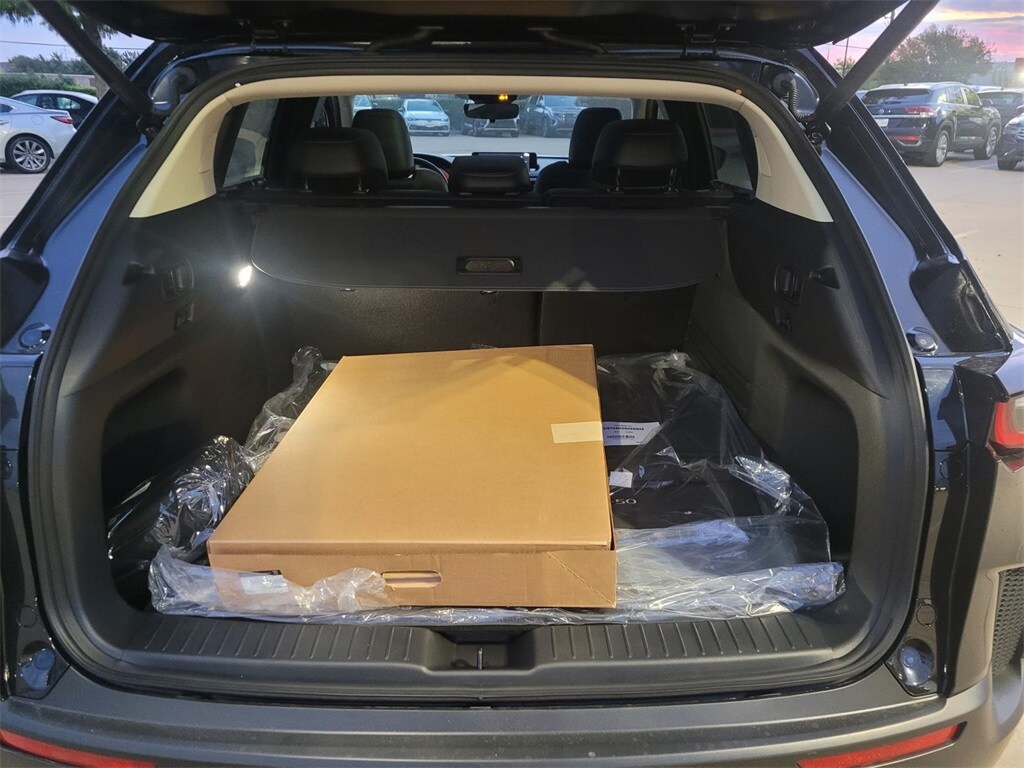 2025 Mazda CX-50 2.5 S Premium photo 4