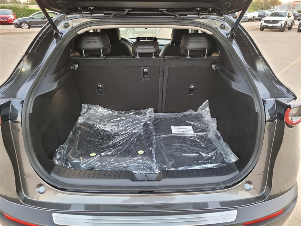 2026 Mazda CX-30 2.5 S Preferred photo 4