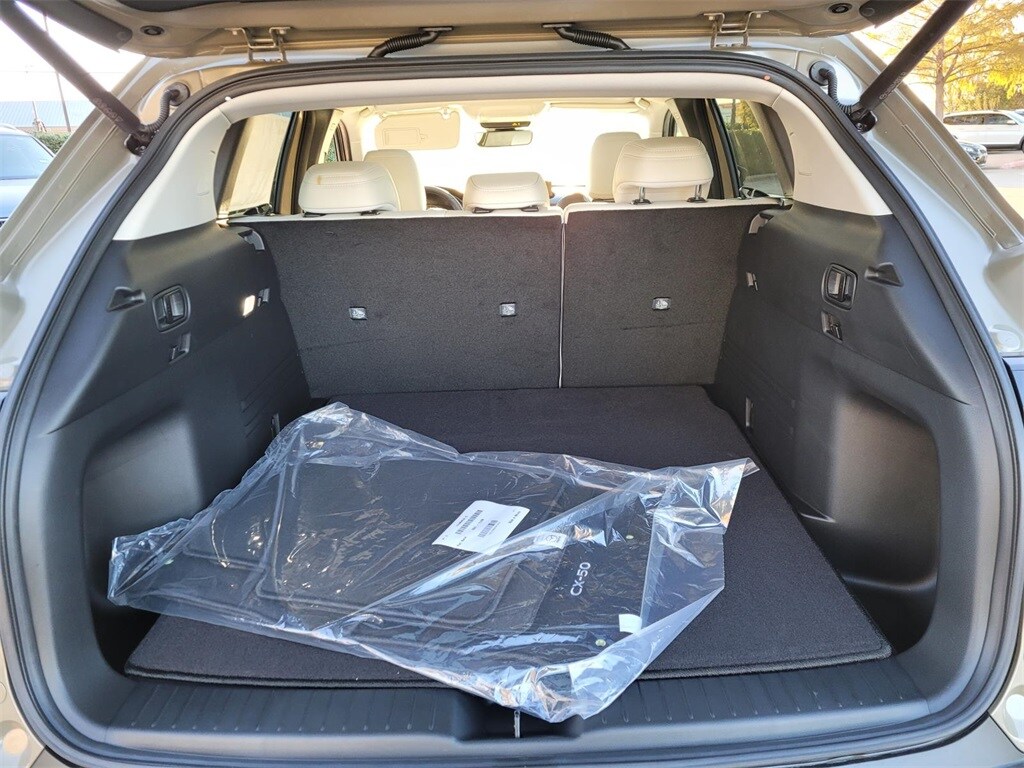 2026 Mazda CX-50 2.5 Turbo photo 4