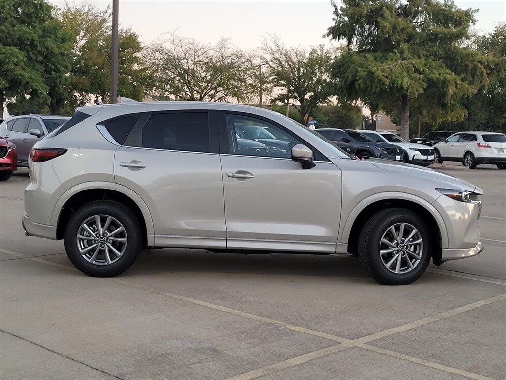 2025 Mazda CX-5 2.5 Select photo 2