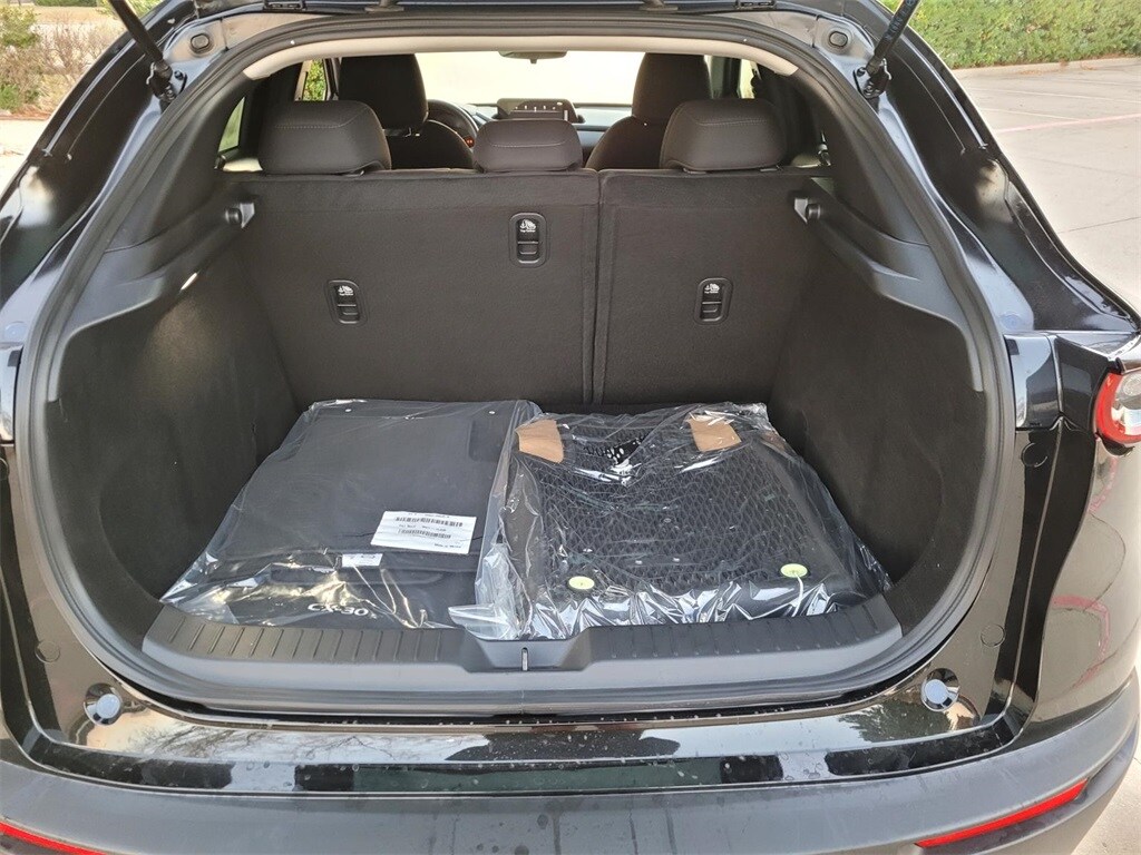 2026 Mazda CX-30 2.5 S photo 2