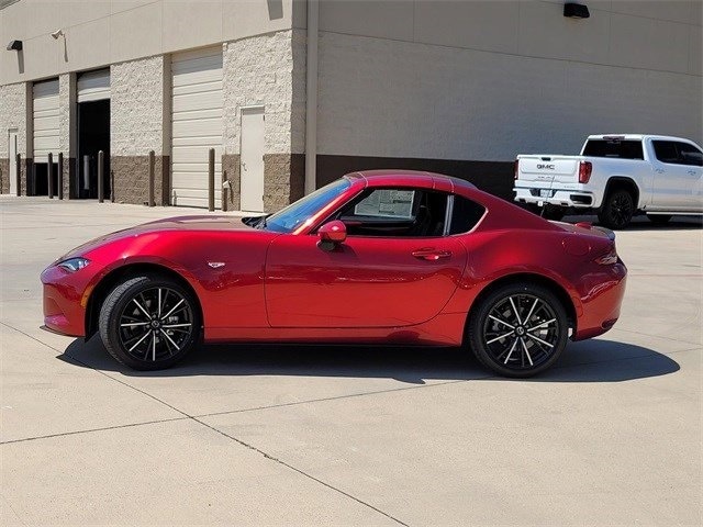 2025 Mazda MX-5 Miata Miata RF Grand Touring photo 4
