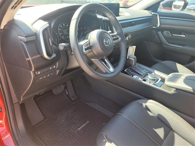 2025 Mazda CX-50 Premium photo 3