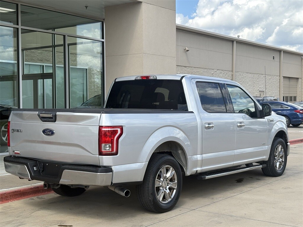2015 Ford F-150 XLT photo 3