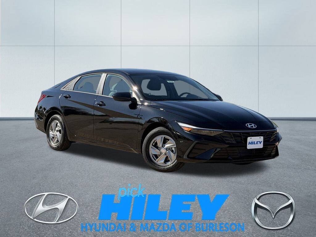 New 2026 Hyundai Elantra SE Sedan