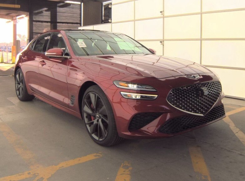 2022 Genesis G70 3.3T Sport Advanced photo 4
