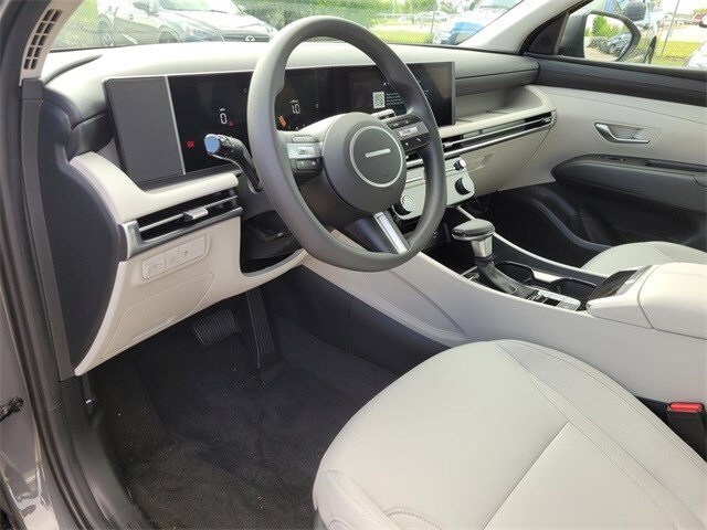 2025 Hyundai Tucson SEL photo 4