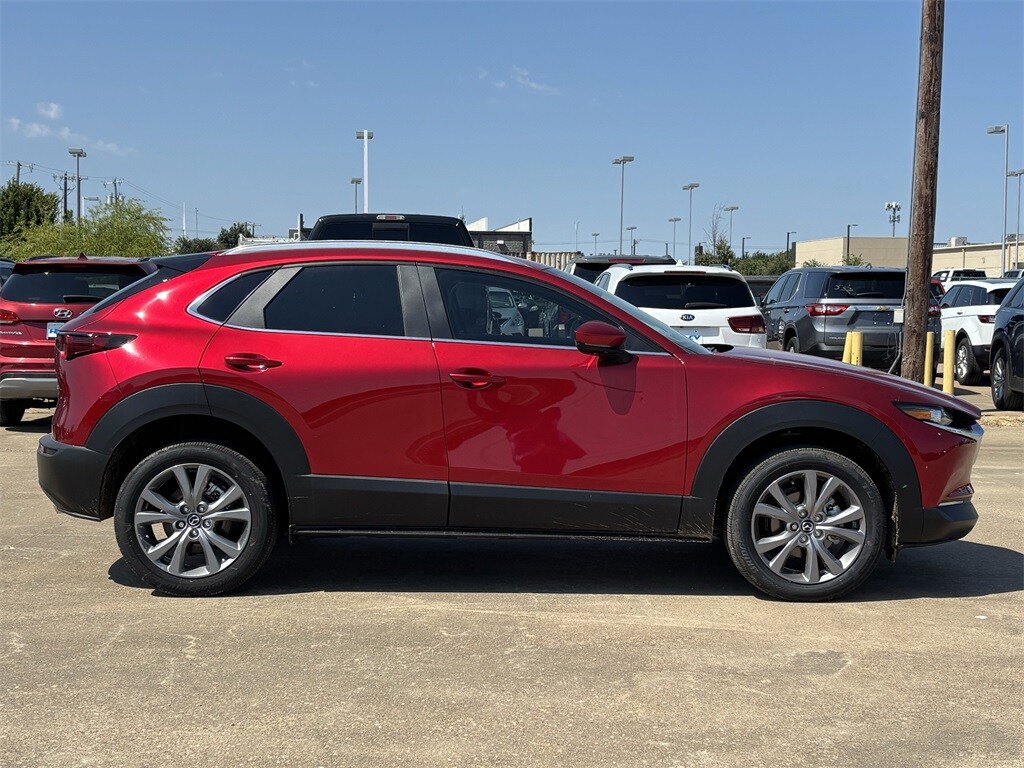 2025 Mazda CX-30 2.5 S Preferred photo 2