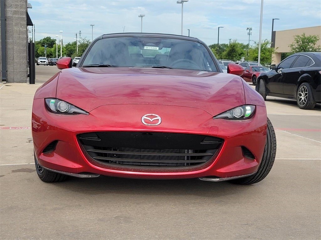 2025 Mazda MX-5 Miata Miata Grand Touring photo 2
