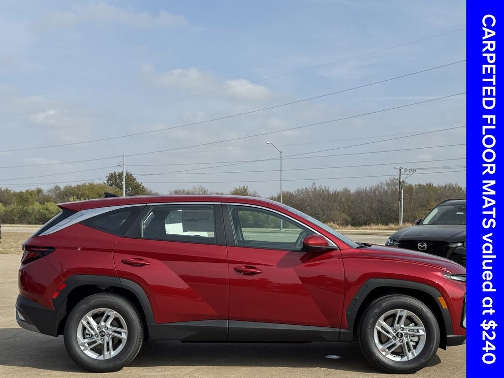 New 2026 Hyundai Tucson SE SUV