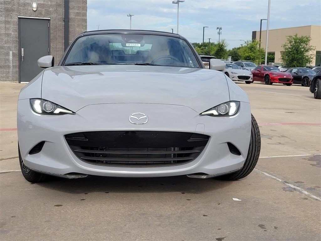 2025 Mazda MX-5 Miata Miata Grand Touring photo 2