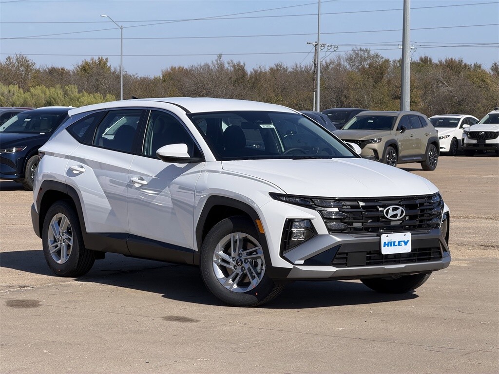 New 2026 Hyundai Tucson SE SUV