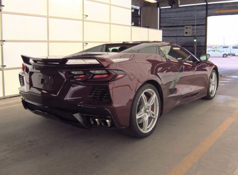 2020 Chevrolet Corvette Stingray 3LT photo 2