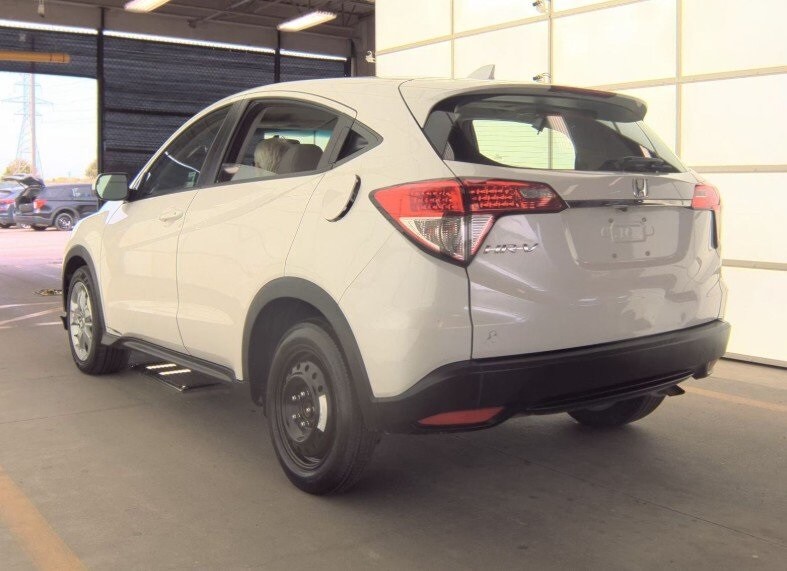 2020 Honda HR-V LX 2WD photo 3
