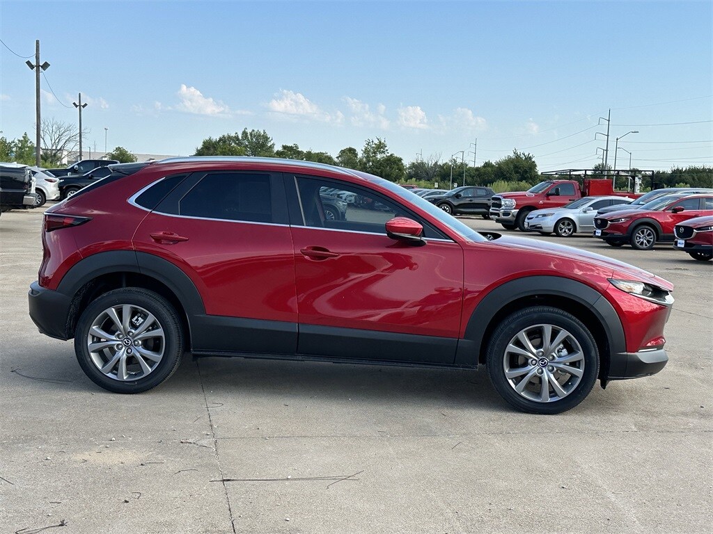 2025 Mazda CX-30 2.5 S Preferred photo 4