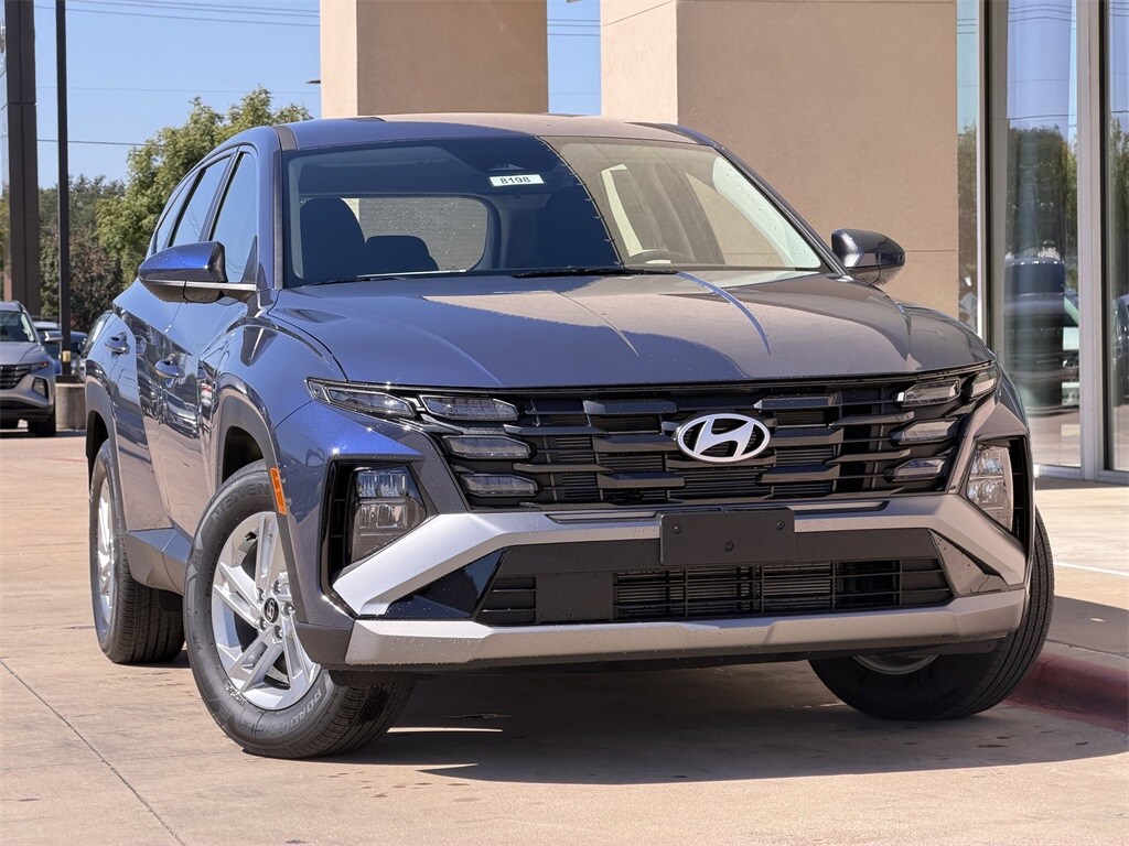New 2026 Hyundai Tucson SE SUV