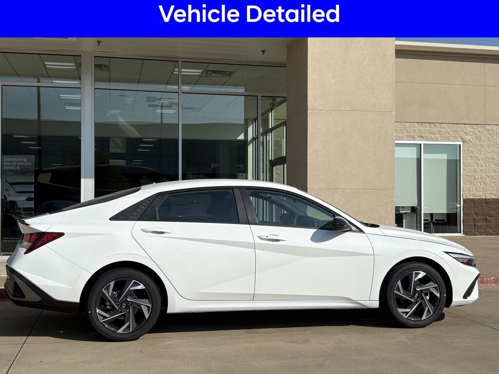 New 2025 Hyundai Elantra SEL Sport Sedan