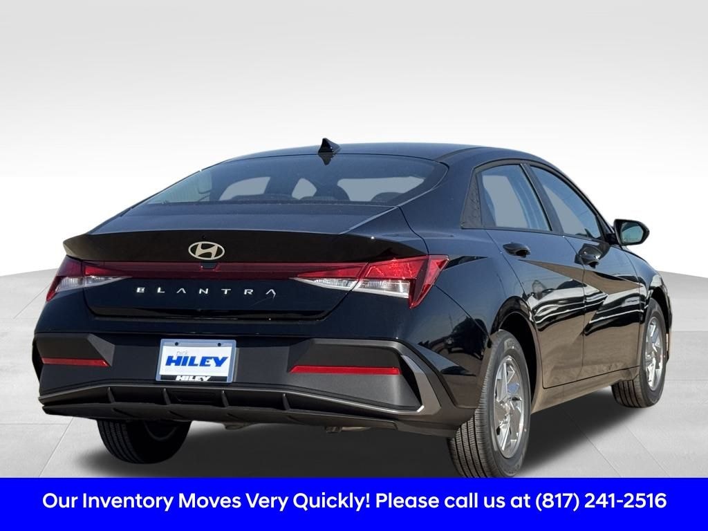 New 2026 Hyundai Elantra SE Sedan