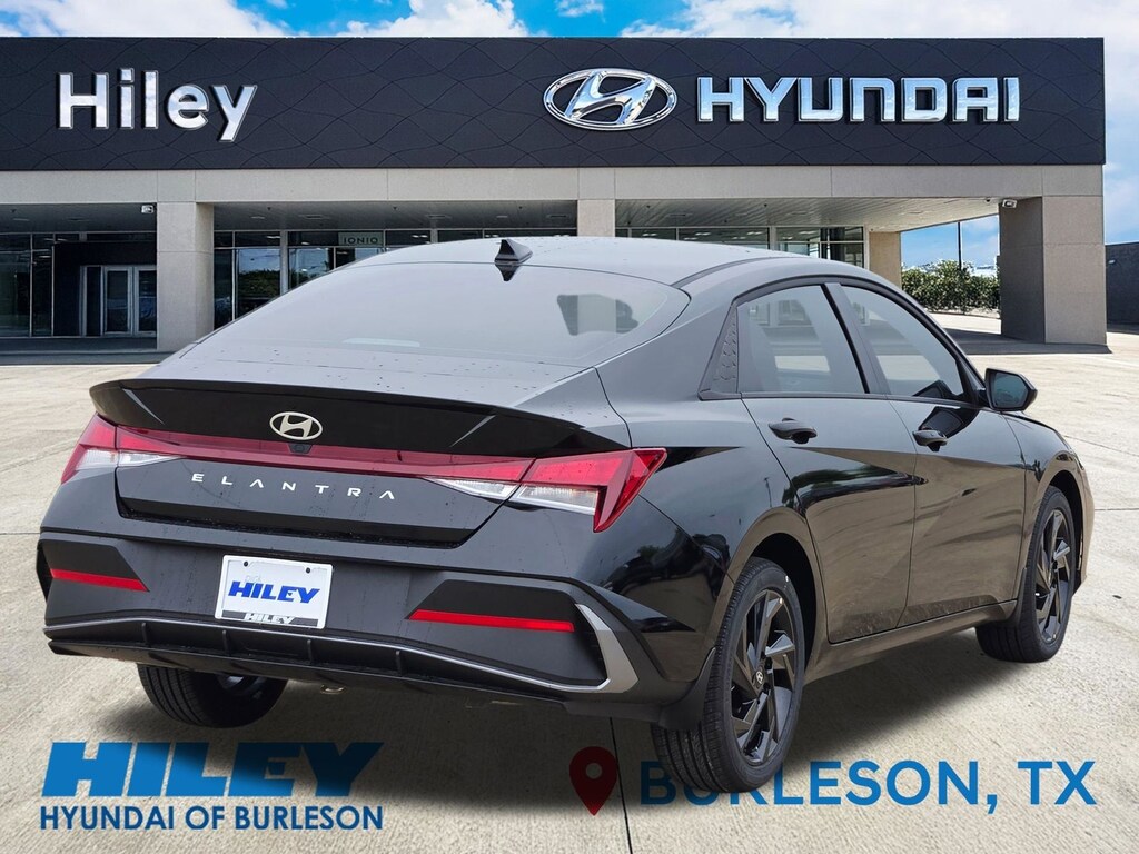 New 2026 Hyundai Elantra SEL Sport Sedan