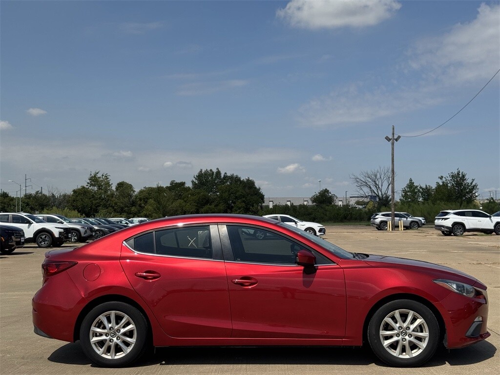 2014 Mazda Mazda3 Touring photo 2