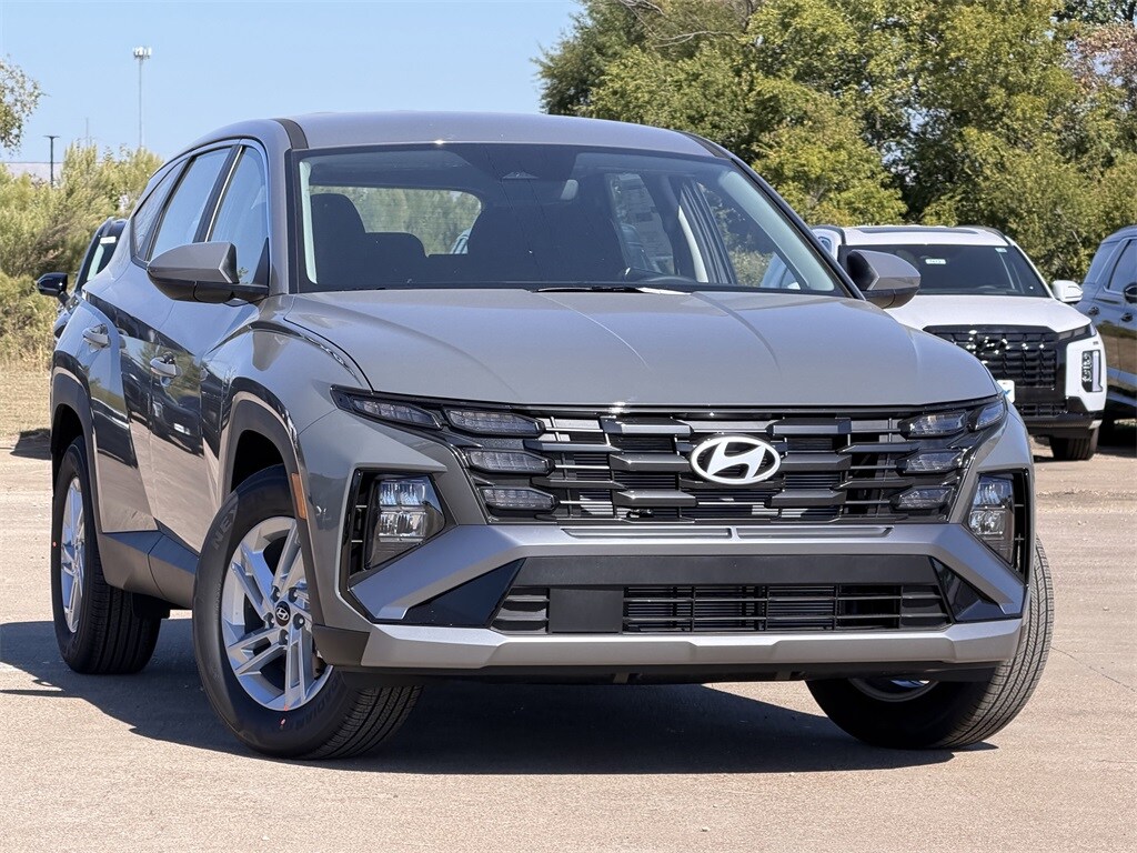New 2026 Hyundai Tucson SE SUV