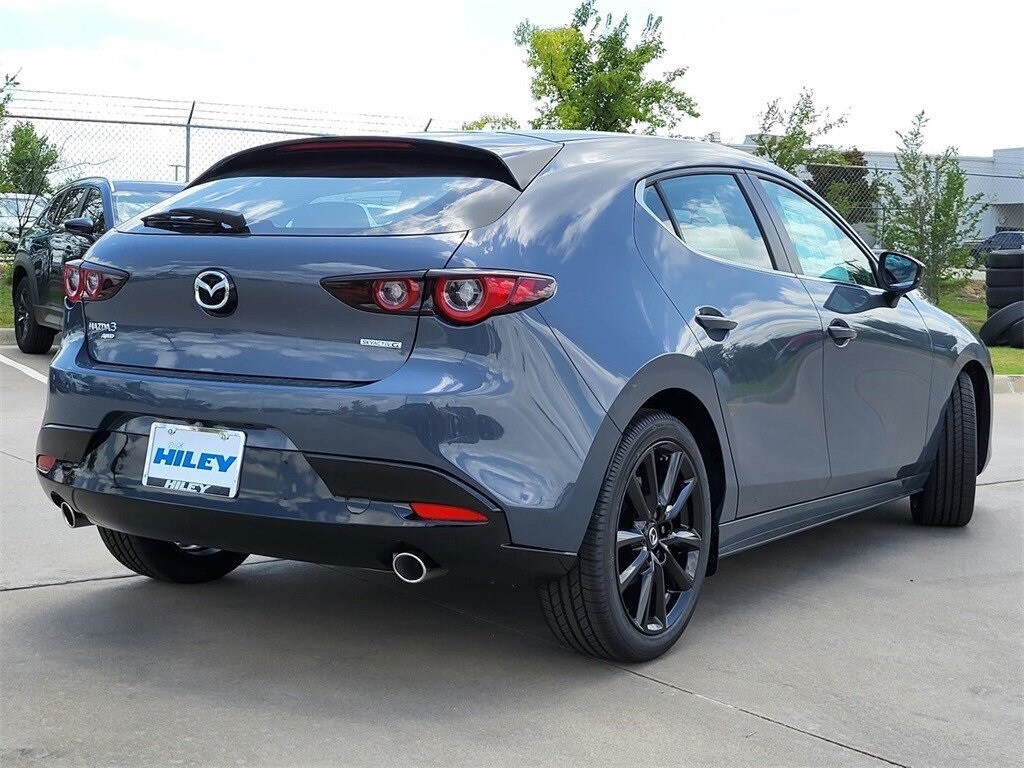 2025 Mazda Mazda3 Hatchback 2.5 s Carbon photo 4