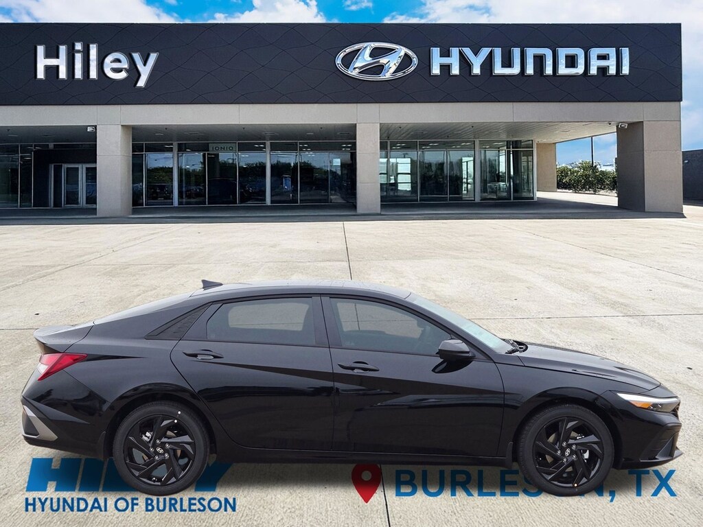 New 2026 Hyundai Elantra SEL Sport Sedan