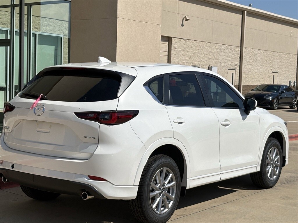 2025 Mazda CX-5 2.5 Select photo 4