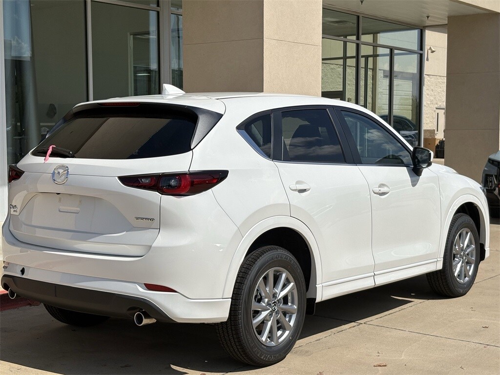 2025 Mazda CX-5 2.5 Select photo 4
