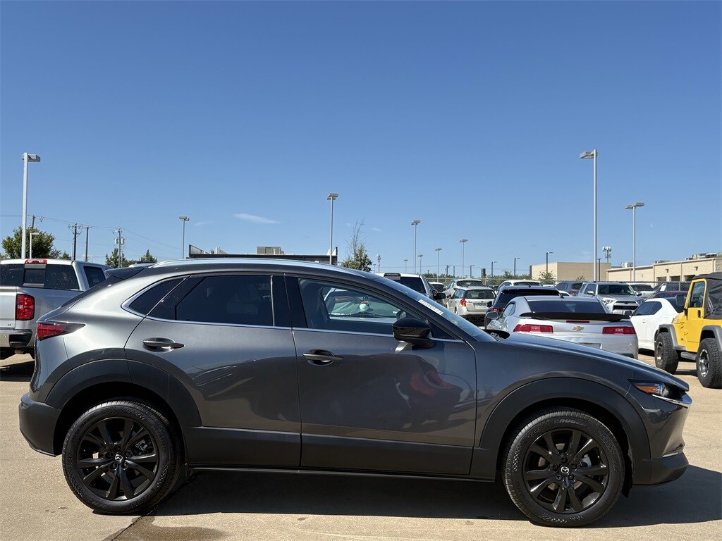 2022 Mazda CX-30 2.5 Turbo Premium photo 3