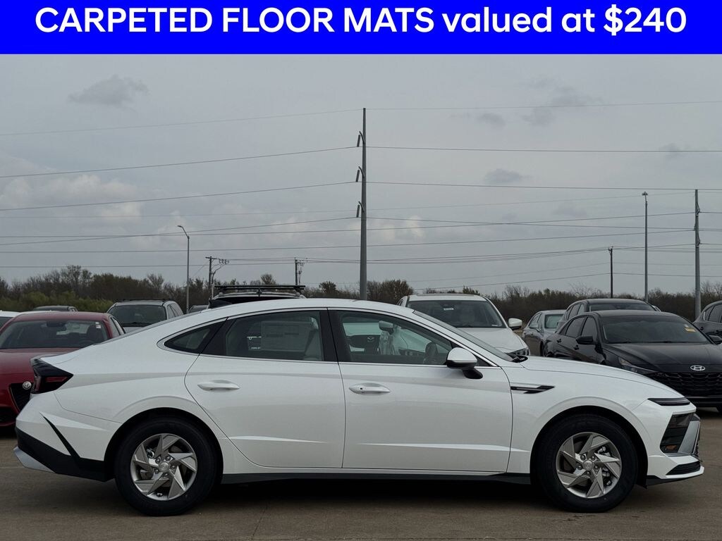 New 2026 Hyundai Sonata SE Sedan