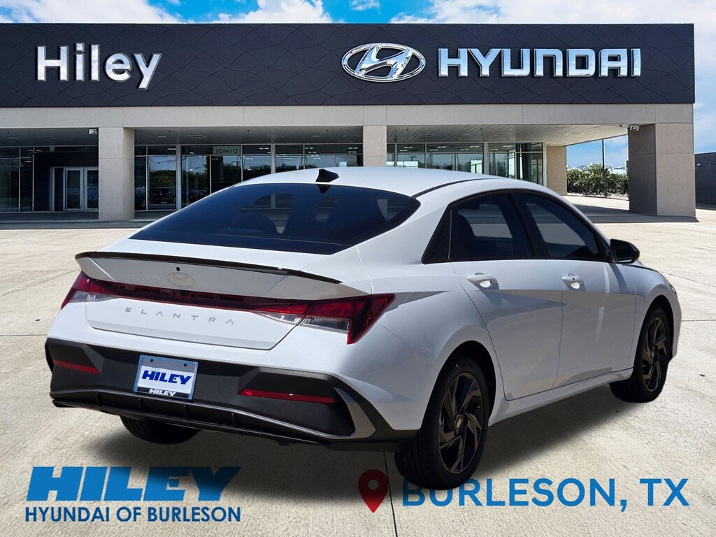 New 2026 Hyundai Elantra SEL Sport Sedan