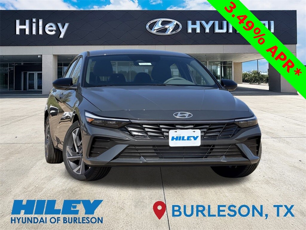 New 2025 Hyundai Elantra SEL Sport Sedan