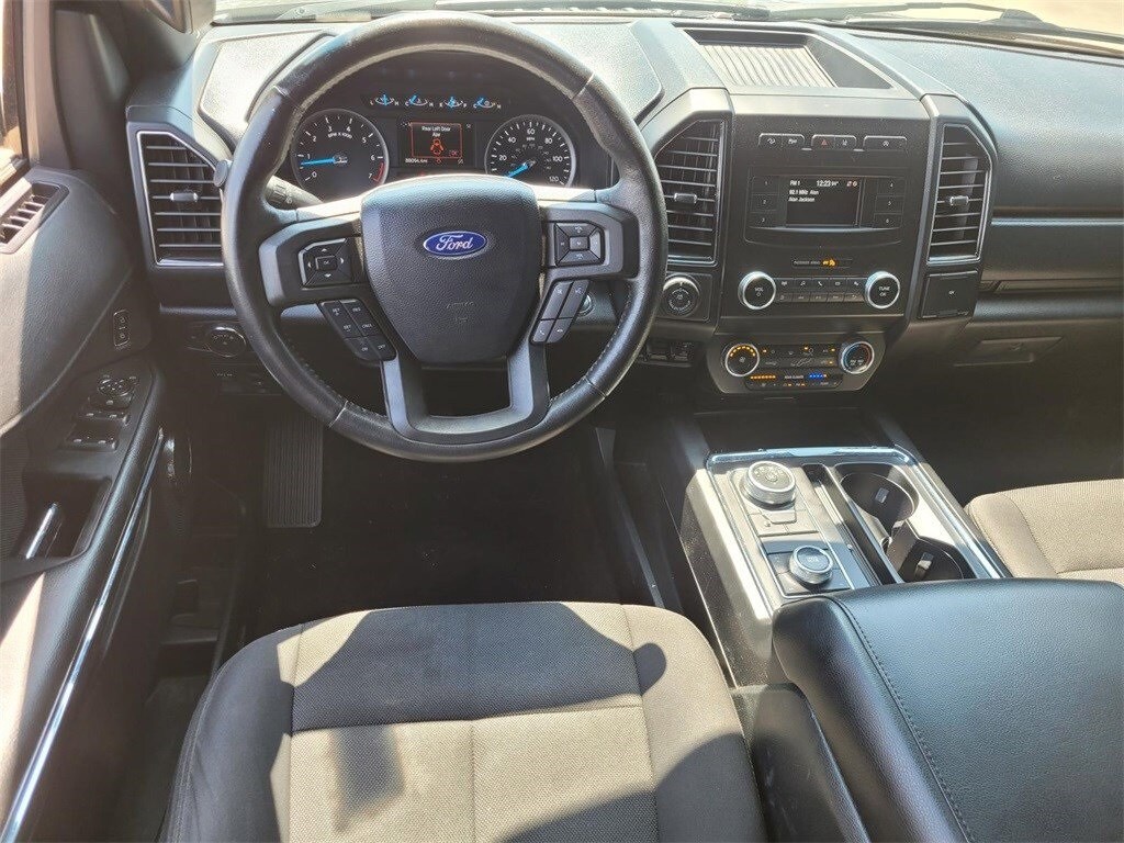 2021 Ford Expedition XL photo 2