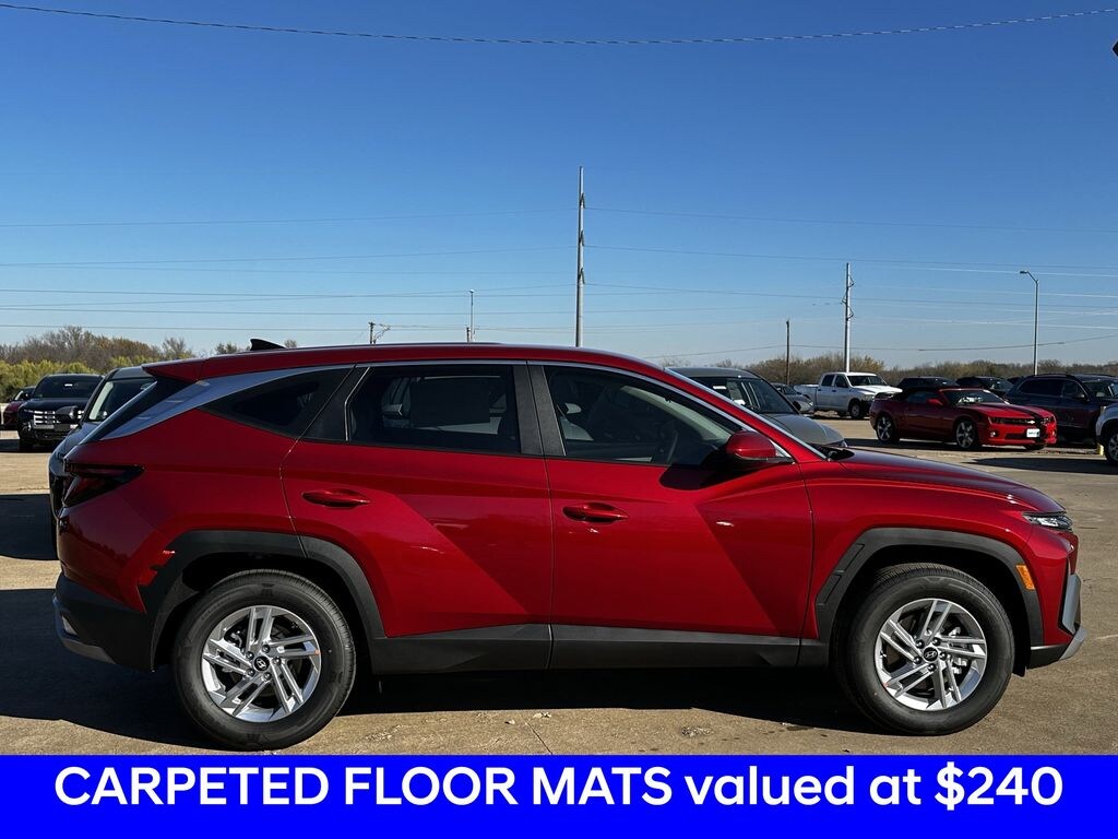 New 2026 Hyundai Tucson SE SUV