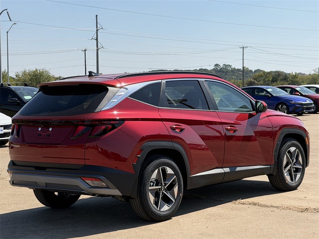 2026 Hyundai Tucson SEL photo 3